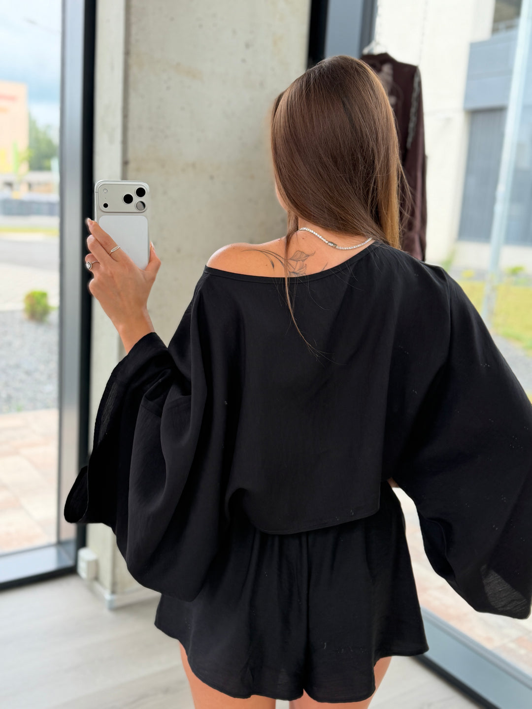 Top LILLY BLACK