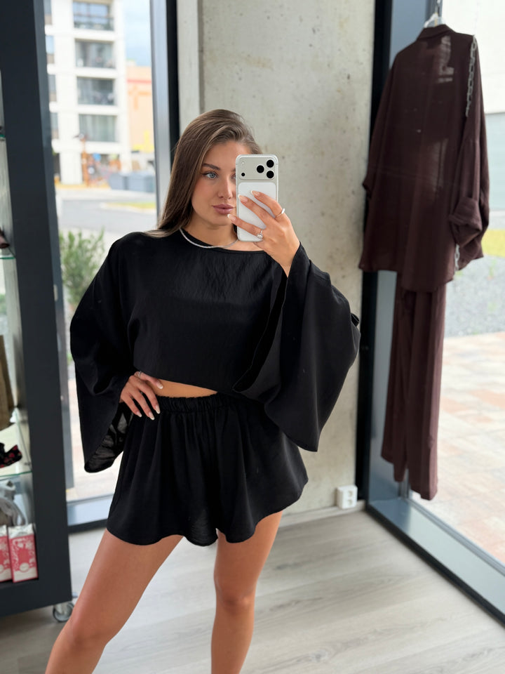 Top LILLY BLACK