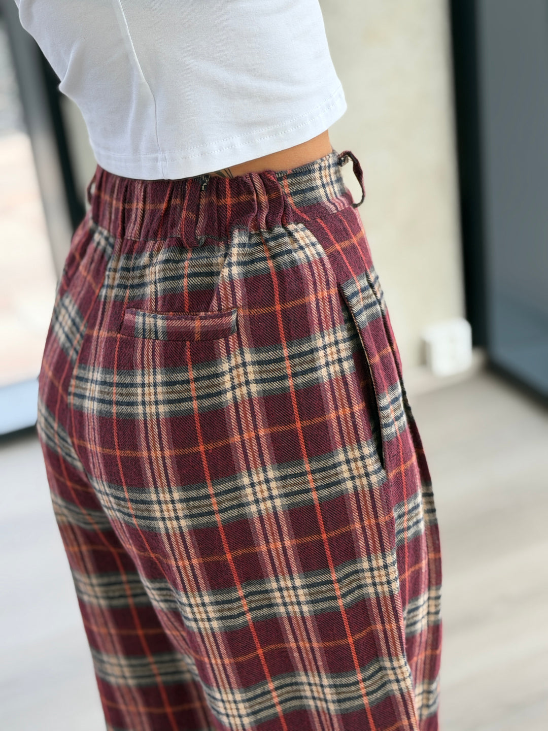 Nohavice Cherry Plaid