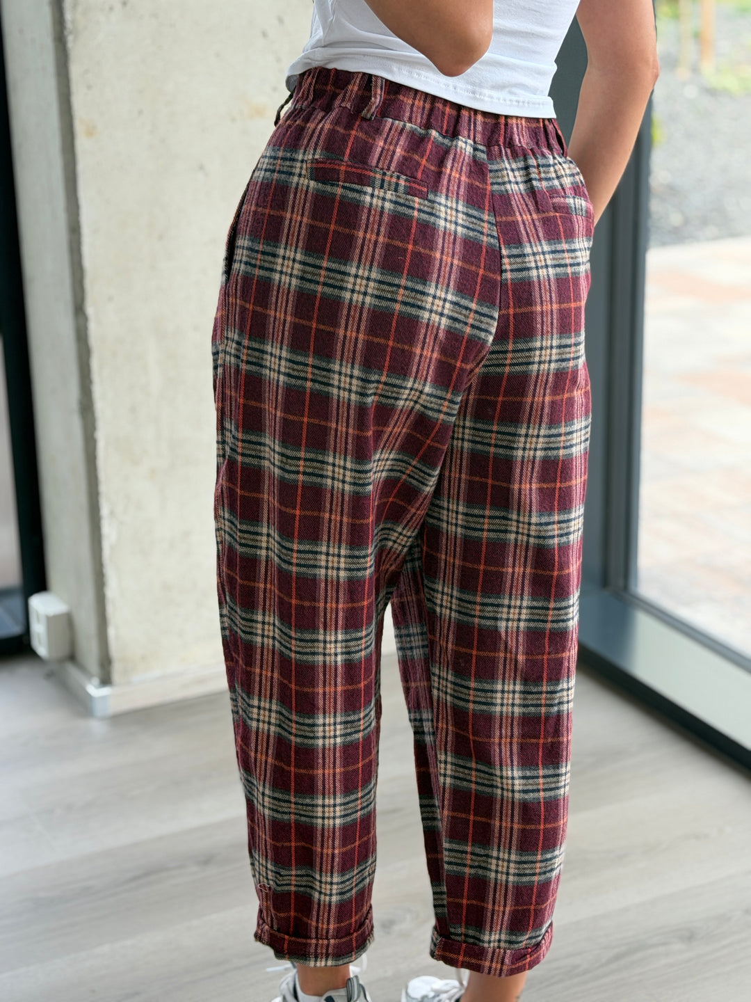 Nohavice Cherry Plaid