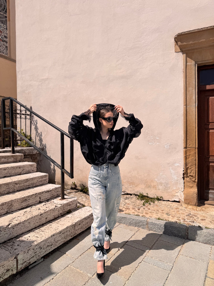 Oversize bunda s čipkou NOIR
